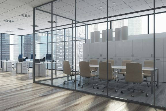 Entretien cloisons vitrées bureaux Annecy Nettoyage de cloisons vitrées intérieures dans des bureaux d' entreprise